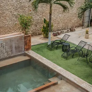 Hotel Boutique La Casona By Kavia, Merida