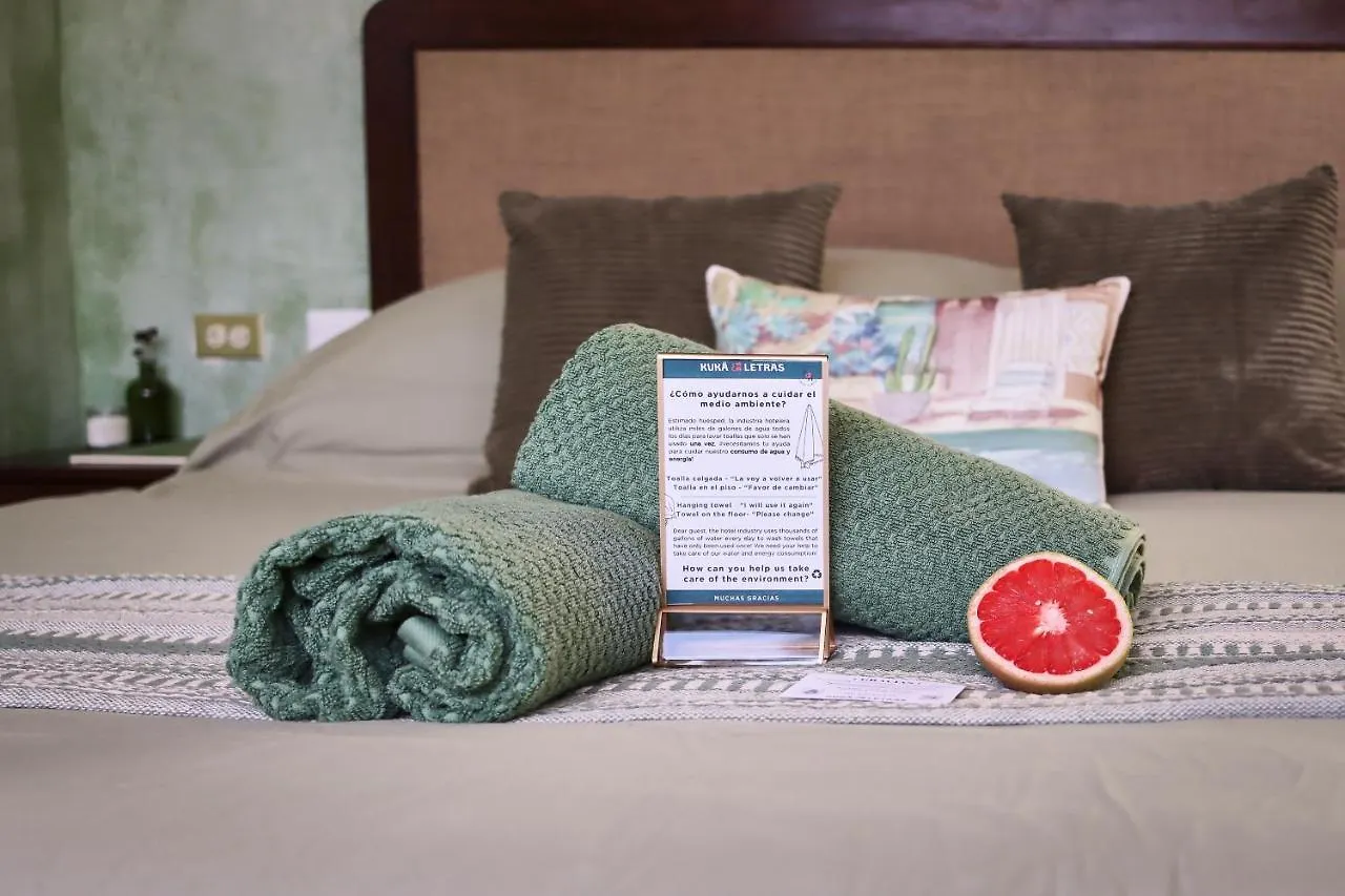 Kuka Y Letras Bed & Breakfast Merida